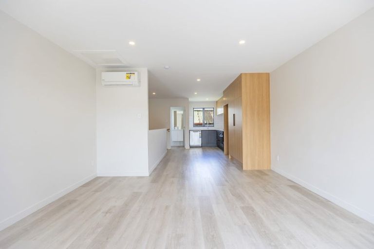 Photo of property in 8 Parenga Lane, Kumeu, 0810