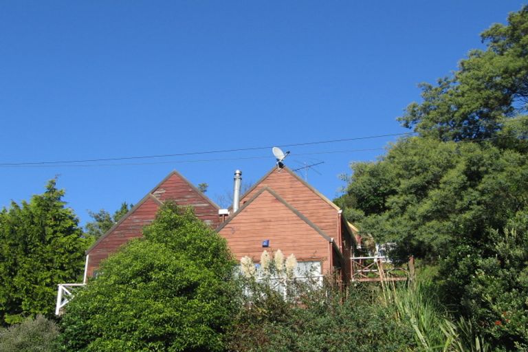 Photo of property in 6a Stokes Valley Road, Stokes Valley, Lower Hutt, 5019