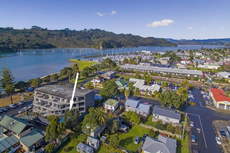 Photo of property in 8u1e The Esplanade, Whitianga, 3510