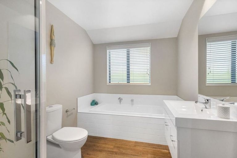 Photo of property in 11 Colebrook Drive, Rolleston, 7614