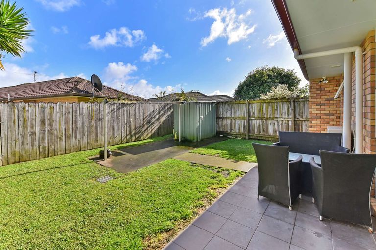 Photo of property in 6 Lime Crescent, Papakura, 2110