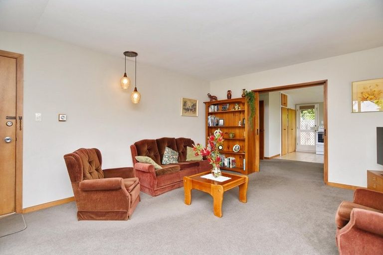 Photo of property in 1/5 Hythe Lane, Saint Martins, Christchurch, 8022