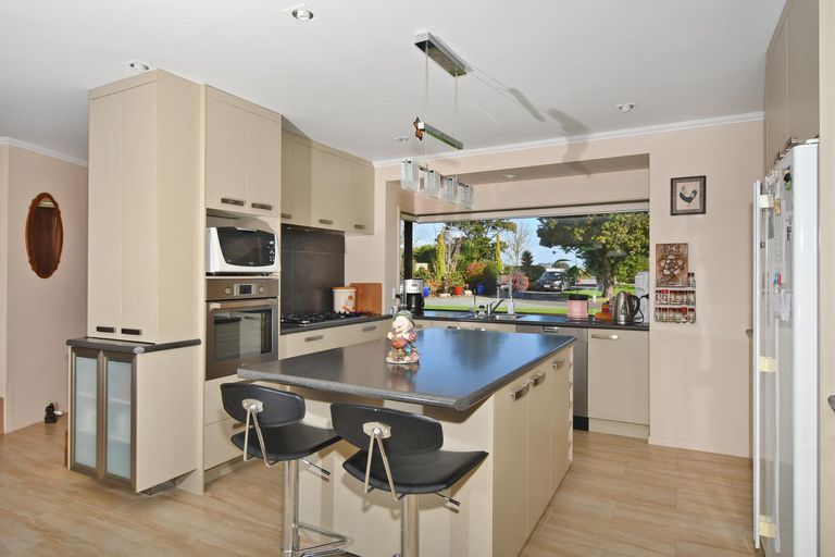 Photo of property in 28 Matarau Road, Matarau, Kamo, 0185