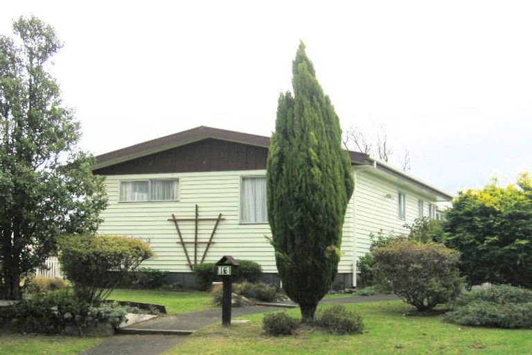 Photo of property in 16 Teoti Street, Paraparaumu Beach, Paraparaumu, 5032