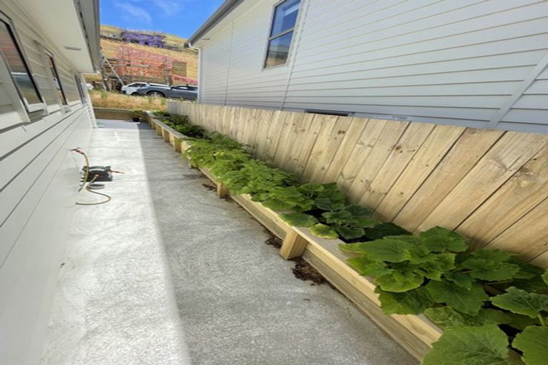 Photo of property in 151 Amesbury Drive, Churton Park, Wellington, 6037