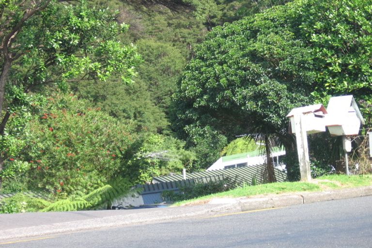 Photo of property in 224 Golf Road, Titirangi, Auckland, 0604