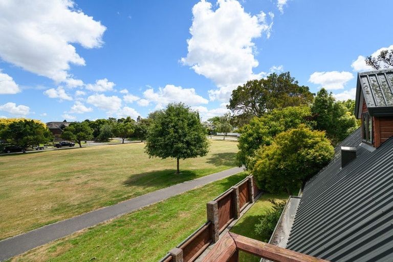 Photo of property in 91 Waterloo Crescent, Hokowhitu, Palmerston North, 4410