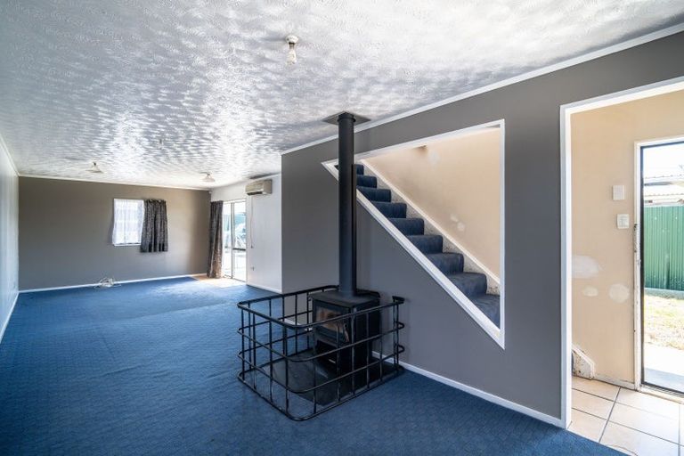 Photo of property in 247 Flaxmere Avenue, Flaxmere, Hastings, 4120