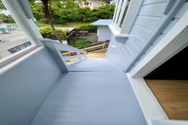 Photo of property in 9 Mckinley Crescent, Brooklyn, Wellington, 6021