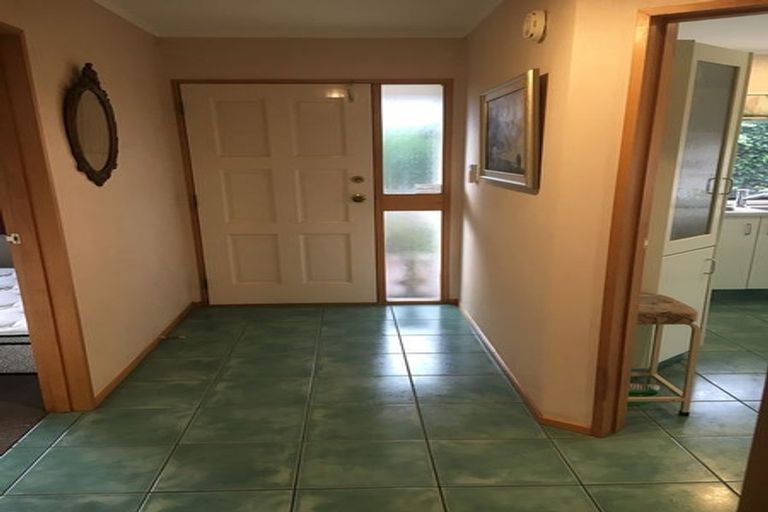 Photo of property in 14 Bennelong Place, Havelock North, 4130