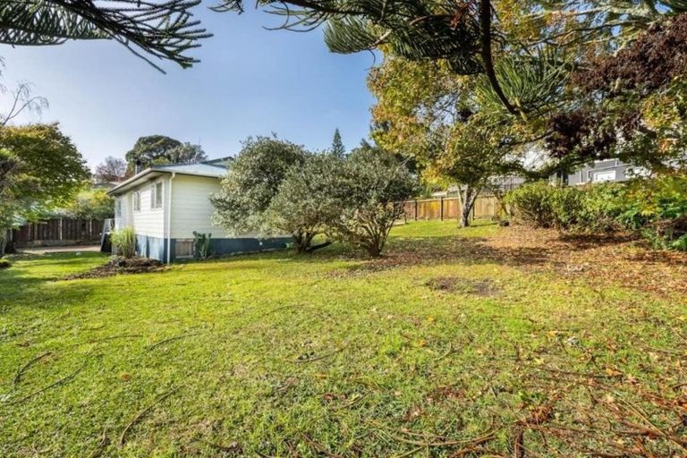 Photo of property in 5 Terra Nova Street, Glen Eden, Auckland, 0602