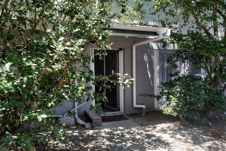 Photo of property in 1/83 Mcleod Road, Te Atatu South, Auckland, 0610