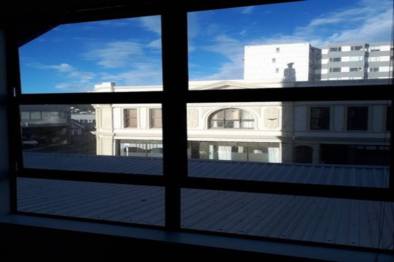 Photo of property in Urbane Apartments, 9/29 Webb Street, Mount Cook, Wellington, 6011
