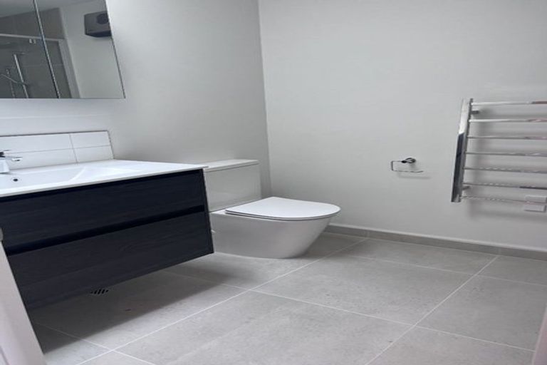 Photo of property in 4/10 Goldsmith Place, Waltham, Christchurch, 8023