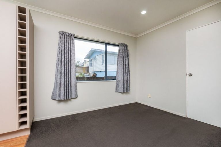 Photo of property in 45 Borich Road, Sunnyvale, Auckland, 0612