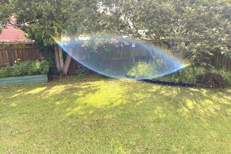 Photo of property in 4/236 Pakuranga Road, Pakuranga Heights, Auckland, 2010