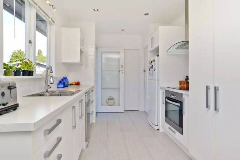 Photo of property in 17 Claremont Avenue, Chartwell, Hamilton, 3210