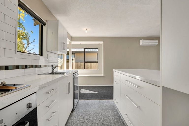 Photo of property in 2/114 Randolph Street, Woolston, Christchurch, 8062
