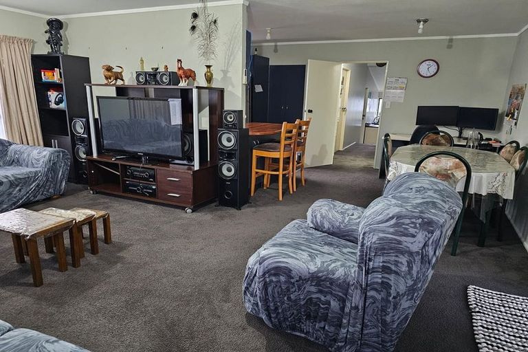 Photo of property in 33 Woodridge Drive, Woodridge, Wellington, 6037