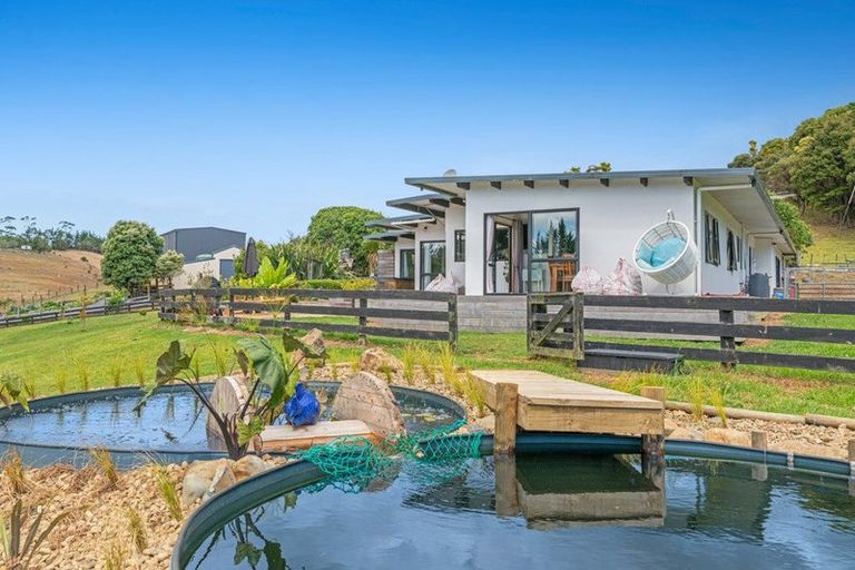 Photo of property in 436 Kanohi Road, Kaukapakapa, 0873