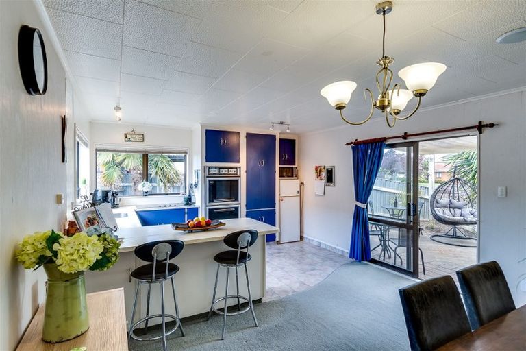 Photo of property in 2/10 Nicholas Street, Taradale, Napier, 4112