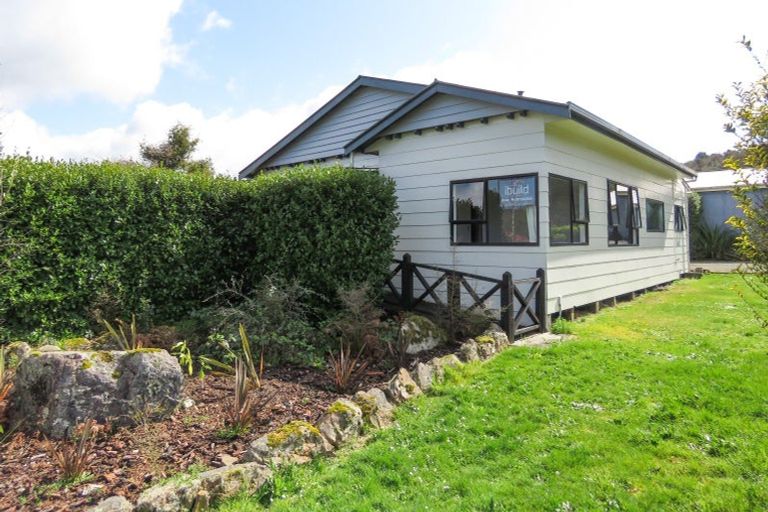 Photo of property in 32- 34 Coal Street, Reefton, 7830