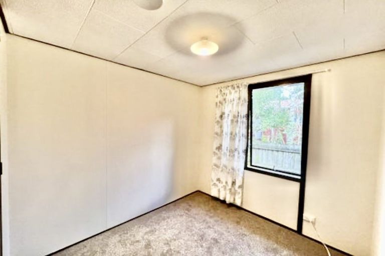 Photo of property in 26a/2 Woodglen Road, Glen Eden, Auckland, 0602