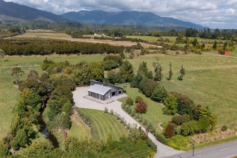 Photo of property in 168 Utopia Road, Westport, 7892