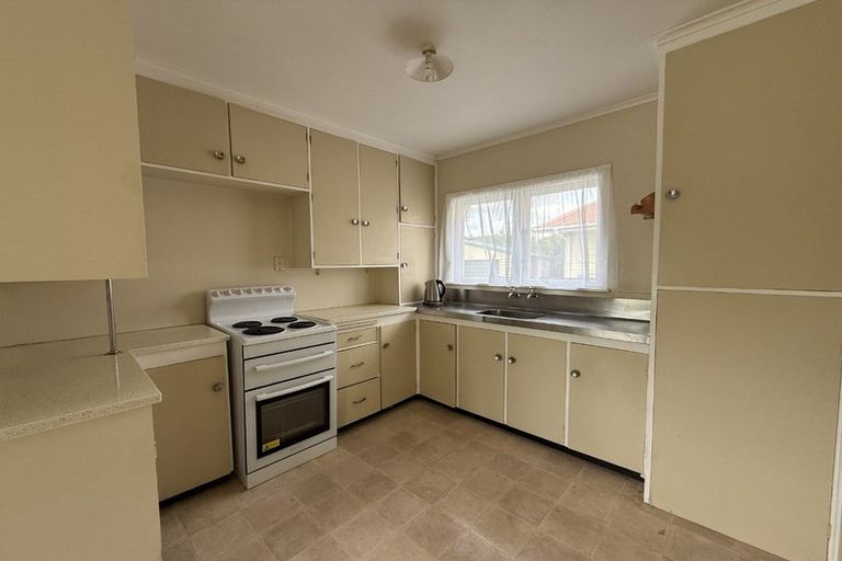 Photo of property in 61 Huia Road, Papatoetoe, Auckland, 2025