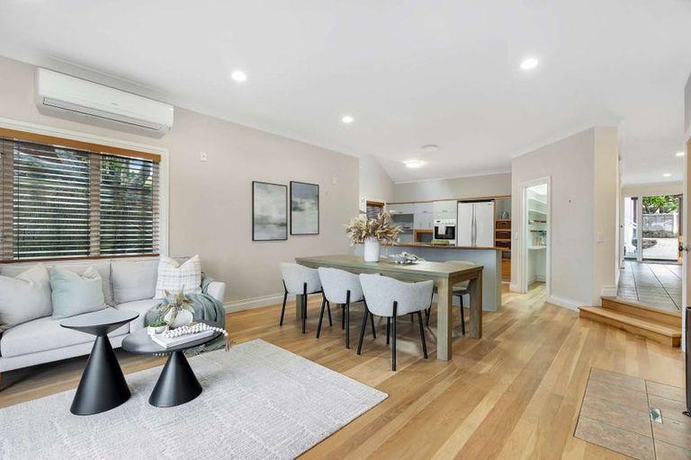 Photo of property in 17 Elsie Drive, Waiuku, 2123