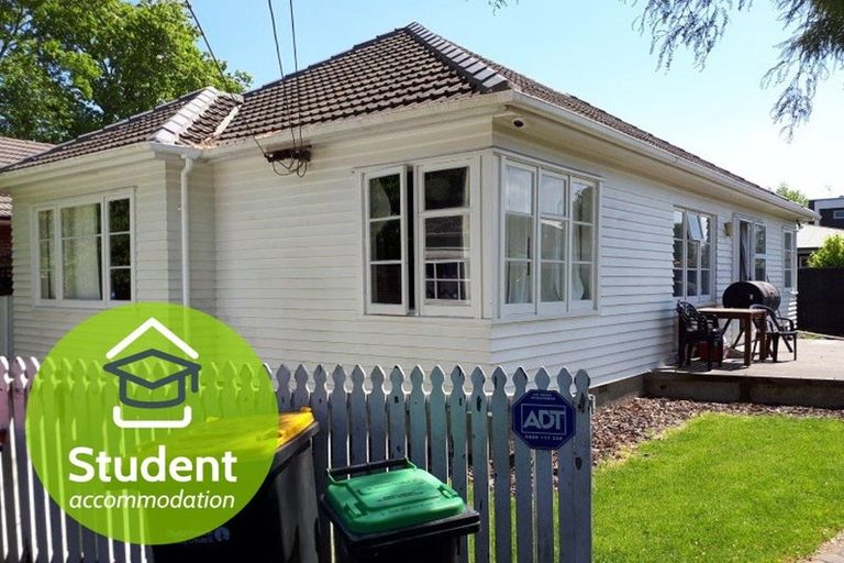 Photo of property in 241 Ilam Road, Ilam, Christchurch, 8041