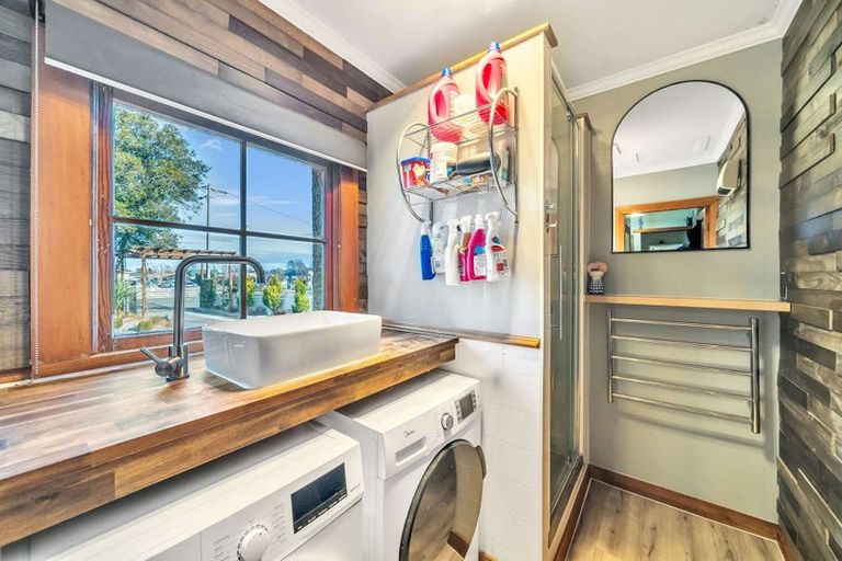 Photo of property in 62 Grange Street, Winton, 9720