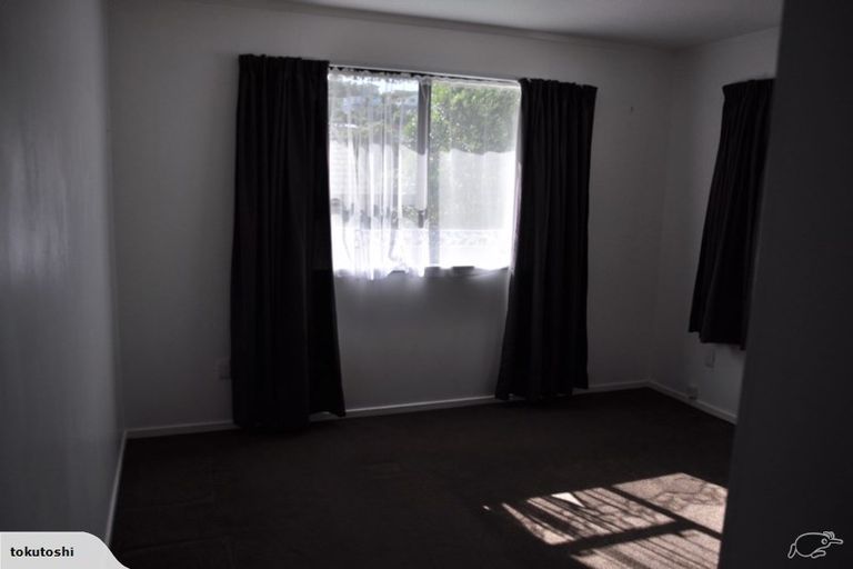 Photo of property in 67f2 Cortina Avenue, Johnsonville, Wellington, 6037