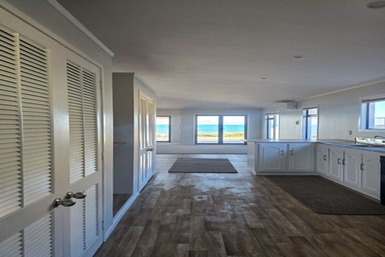 Photo of property in 233 Pukehina Parade, Pukehina, 3189