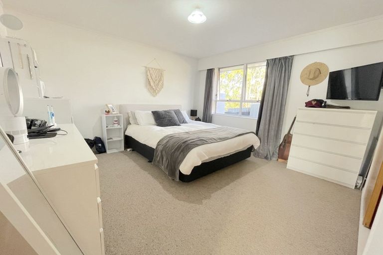 Photo of property in 1/18 Arawa Street, New Lynn, Auckland, 0600