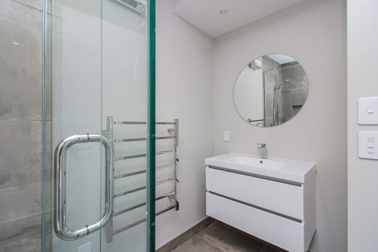 Photo of property in 4/7 Grays Road, Plimmerton, Porirua, 5026
