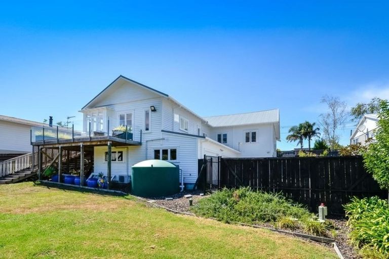Photo of property in 186 Kauri Road, Whenuapai, Auckland, 0618