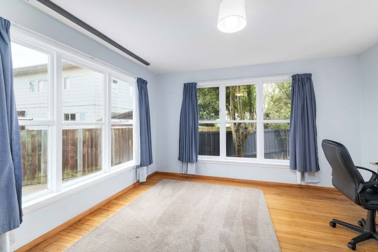 Photo of property in 8 Gleig Place, Spreydon, Christchurch, 8024