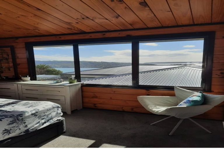 Photo of property in 98 Conclusion Street, Ascot Park, Porirua, 5024