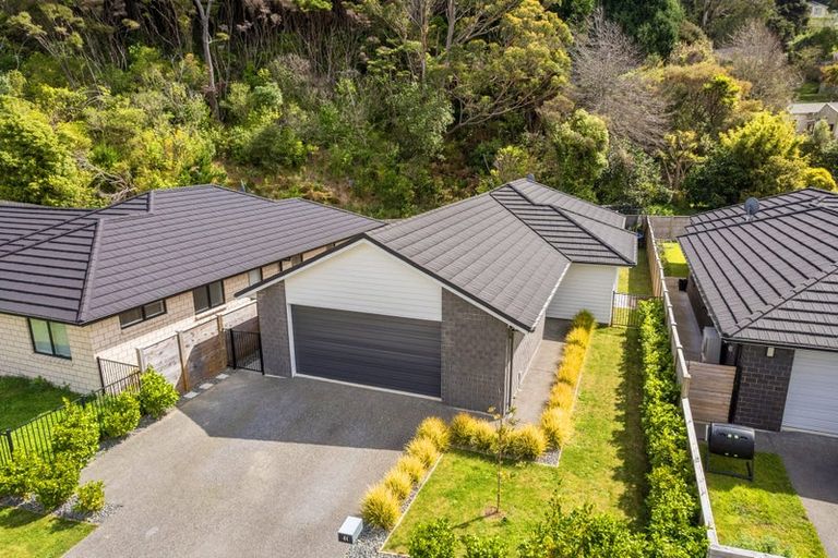 Photo of property in 44 Martingale Drive, Whitby, Porirua, 5024