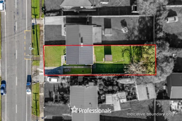 Photo of property in 224 George Street, Stokes Valley, Lower Hutt, 5019