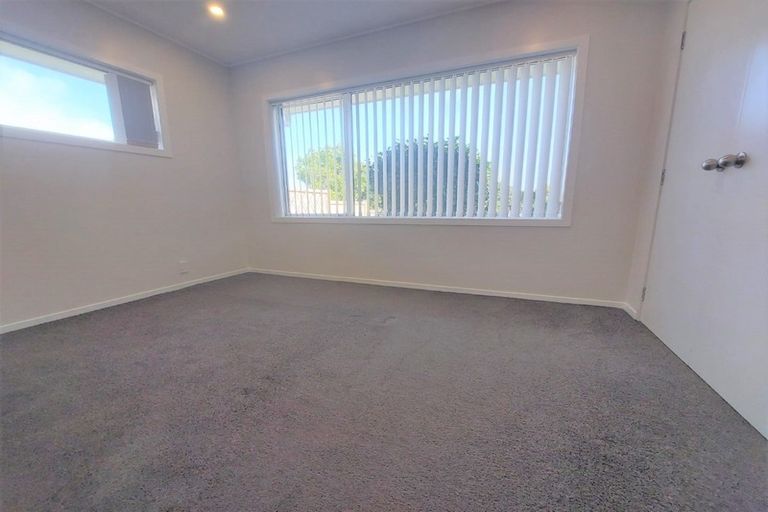 Photo of property in 22 Walworth Avenue, Pakuranga Heights, Auckland, 2010