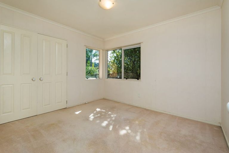 Photo of property in 10 Darimouth Place, Albany, Auckland, 0632