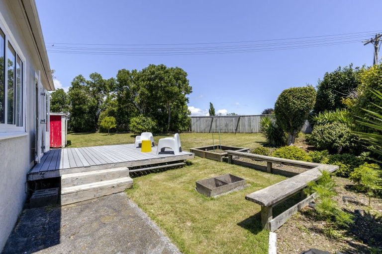 Photo of property in 10 Chard Street, Westown, New Plymouth, 4310