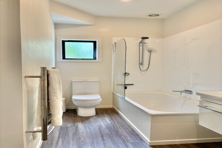 Photo of property in 89 Totara Road, Miramar, Wellington, 6022