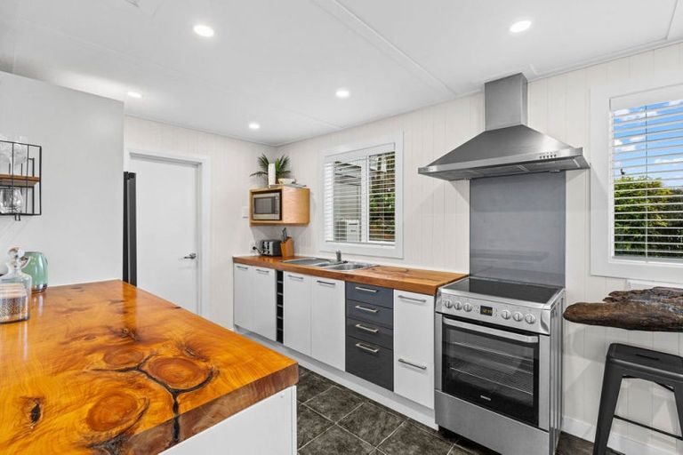 Photo of property in 13 Mowhanau Drive, Kai Iwi, Wanganui, 4574