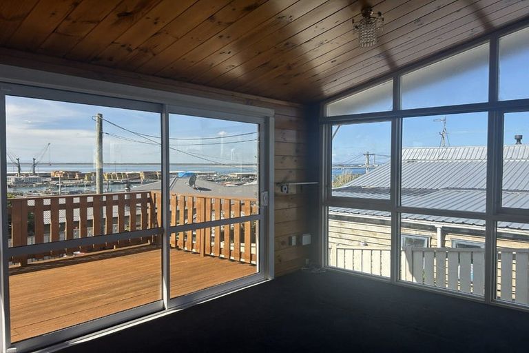 Photo of property in 41 Shannon Street, Clifton, Invercargill, 9812