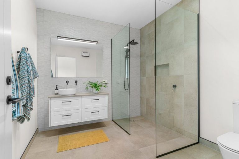 Photo of property in 84 Robert Hastie Drive, Mangawhai, 0573