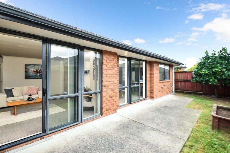 Photo of property in 3 Kingroyal Lane, Hamilton East, Hamilton, 3216