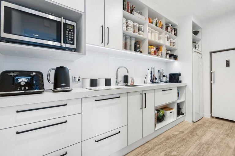 Photo of property in 6 Hortons Way, Cromwell, 9310